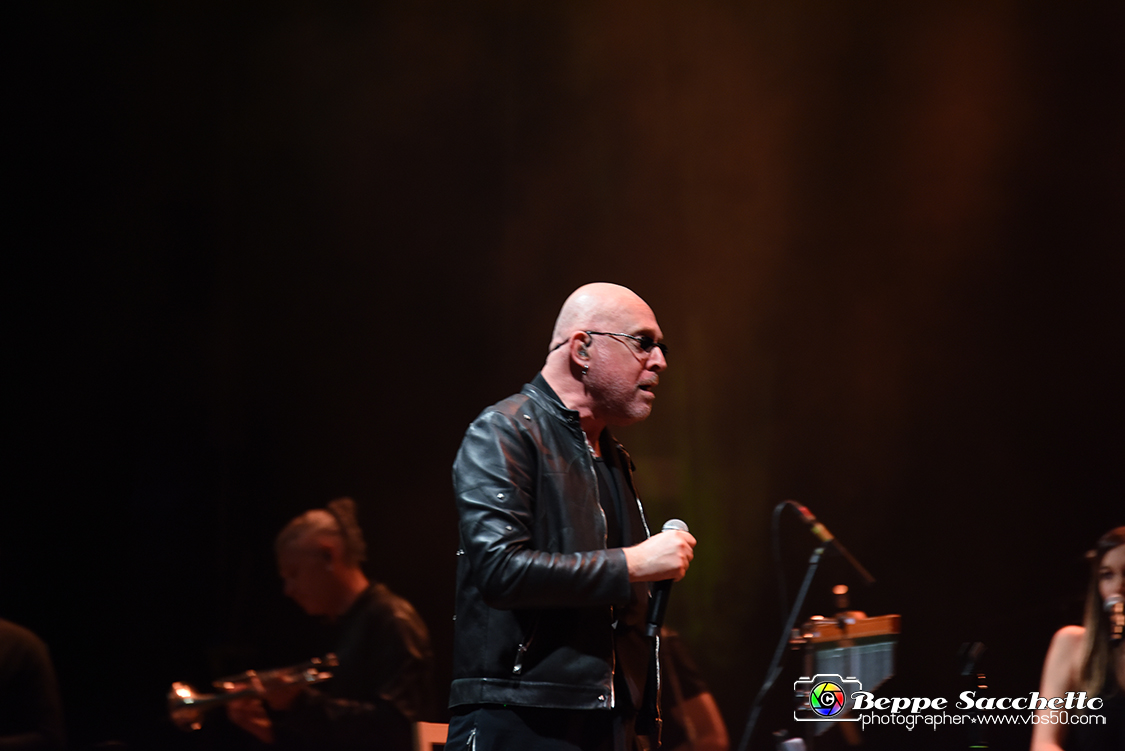 VBS_9138 - Concerto Mario Biondi - Romantic Tour 2022.jpg